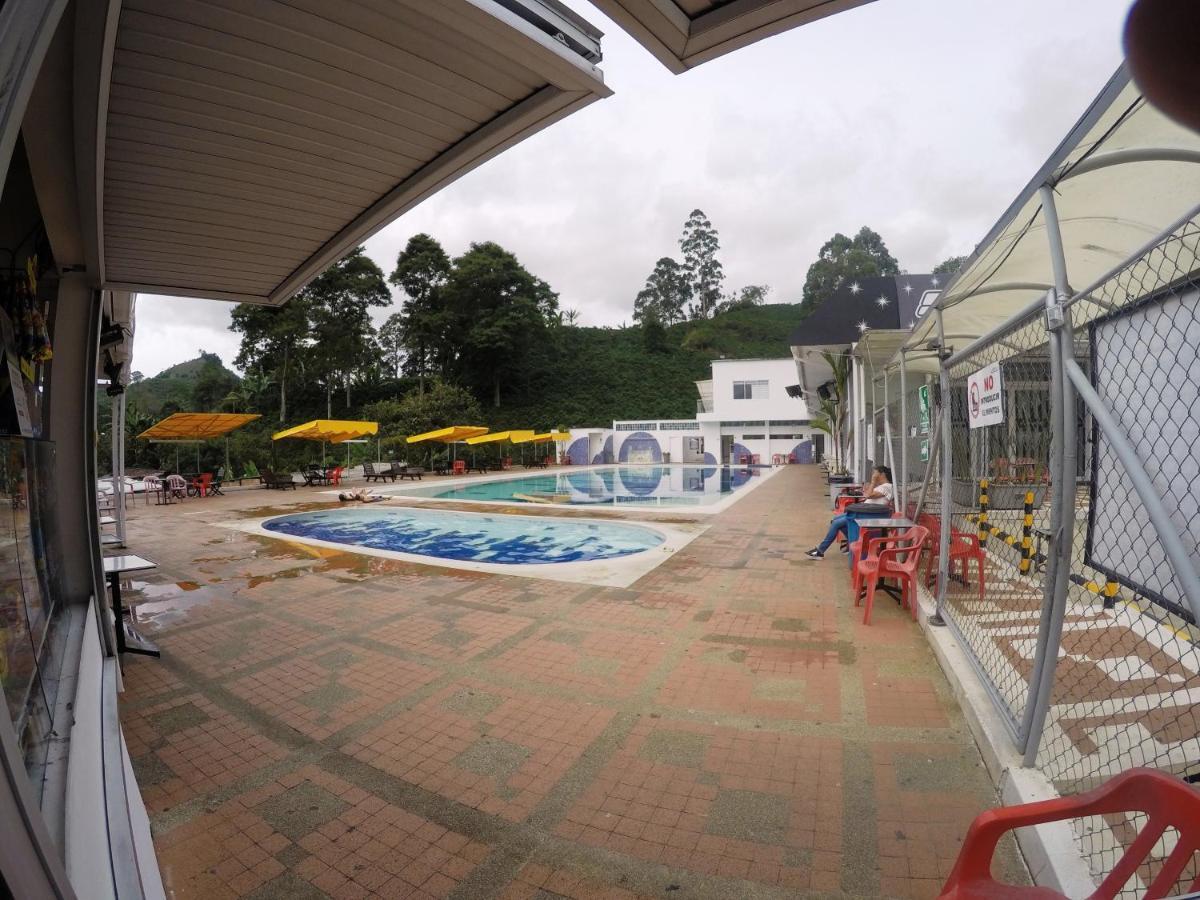 Belen de Umbria Sky Club Eco Hotel מראה חיצוני תמונה